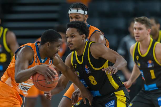 同时也暴露 同时也暴露