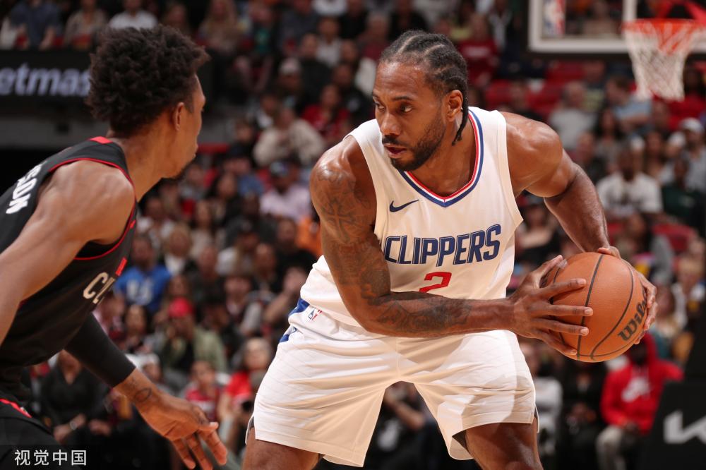 球员在场上 球员在场上