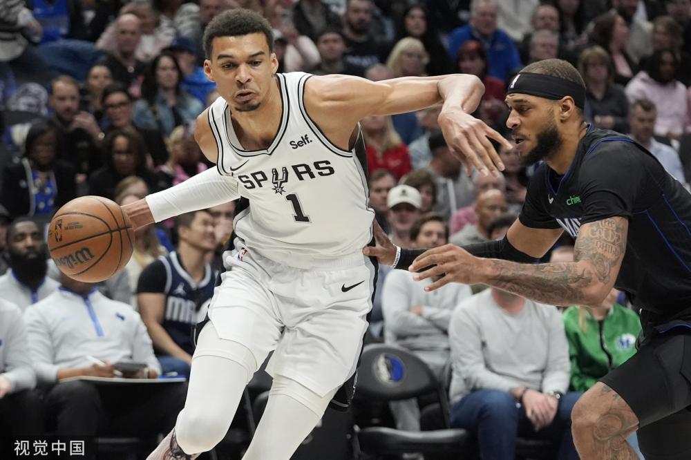 以帮助她接 以帮助她接