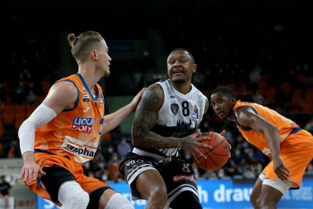 迅速成为了 迅速成为了